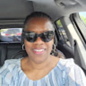 Meet your Posher, Levina